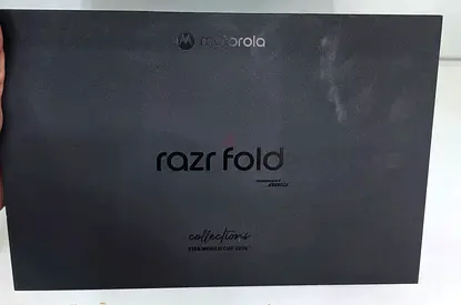 MOTOROLA RAZR FOLD 512GB STORAGE BOX PACk NEW  TDR