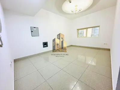 Specious flat For Rent :-'coverd parking - book now