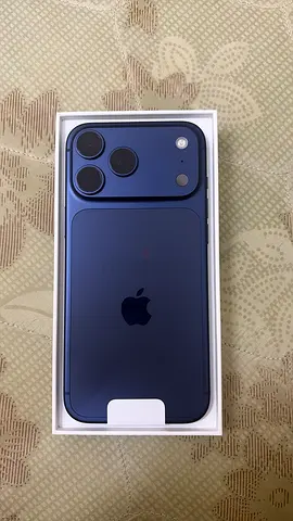 I phone 17 pro max