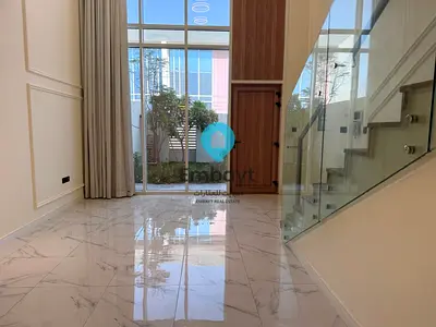Big Outdoor Space | Elegant 1BR Townhouse