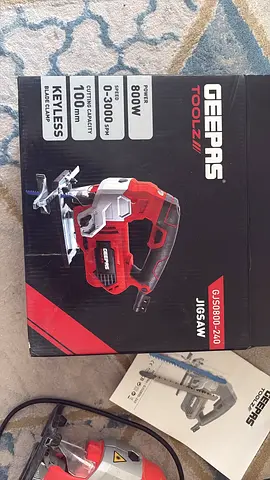 Geepas 800W Jigsaw GJS8000-240 - Lightly Used, Complete with Manual