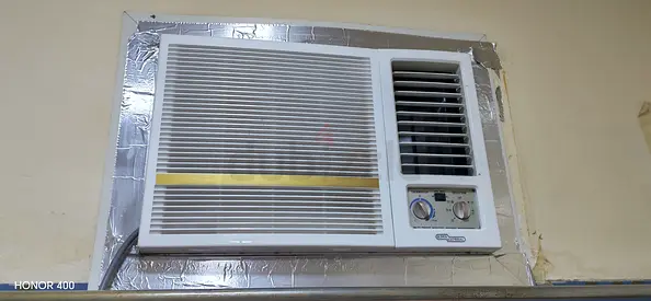 Super General Used window air conditioner unit - functional, (2 x 1.5 ton AC units)