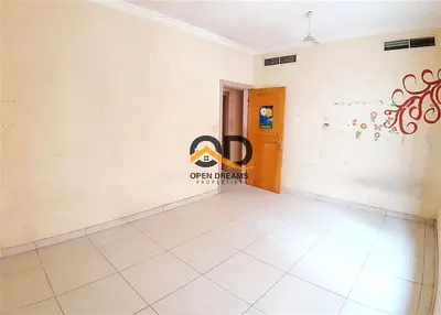 CLOSE TO SMALL NASTIO FAMILY BUILDING 2BHK 2 WASHROOM RANT ONLY 37K ONE MONTH FREE CLOSE HALL PARIM LOCATION MUWAILIAH AREA