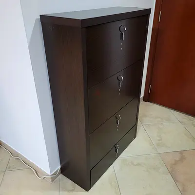 Shoe Cabinet 122x79x29 cm.
