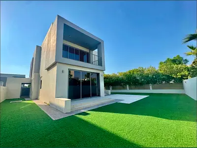 4BR VILLA | UNFURNISHED | GOOD LOCATION