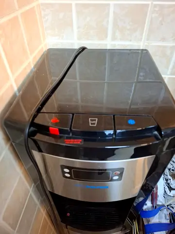 Dolphin Water Dispenser