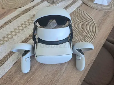 Oculus Meta quest 2 with comfortable headstrap 256gb