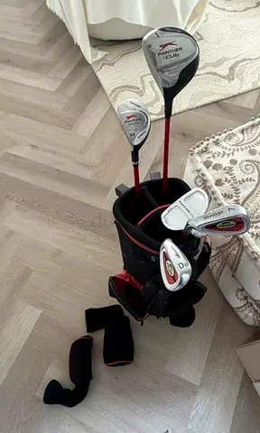 Kids Golf Club Set with Stand Bag — Includes Drivers and Irons (Left Hand) for 4-8years