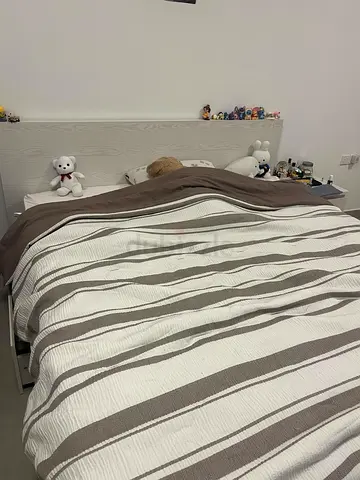 King bed