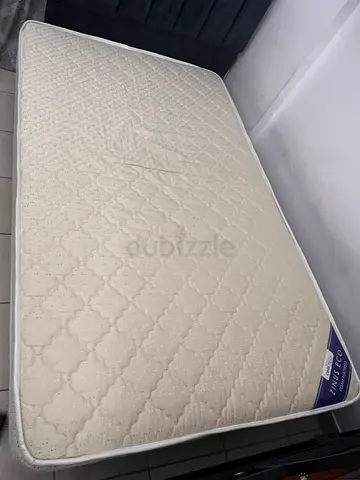 COOL TECH ZINUS ECO FOAM MATTRESS