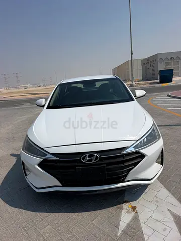 Hyundai Elantra SE 2020 GCC Specs