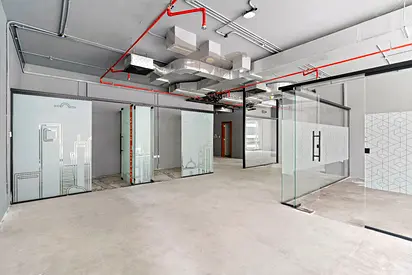 Ready to Move | Spacious | 4 Parking Spaces
