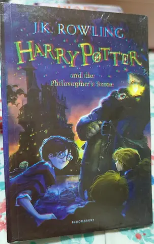 Harry Potter and the Philosopher's Stone - Paperback - Excellent Condition