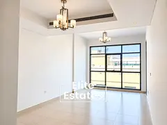 Vacant | Bright Interiors | Balcony | Pool | Gym