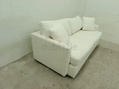 Great condition crate and barrel sofa