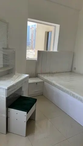 Bed with mattress  and dressing table with mirror