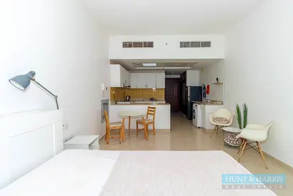 Amazing Pool View - Furnished Studio for Rent - Al Marjan Island