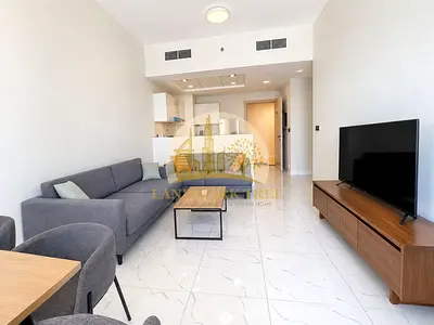 2mns Walk to Metro | Pool and Gym | Furnished