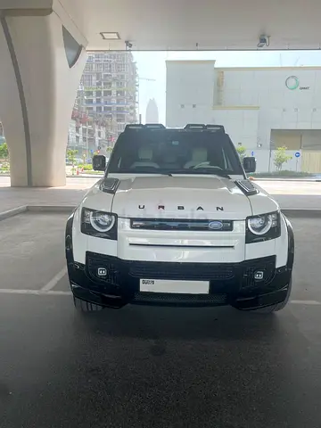 2023 Land Rover Defender 110 SE P300 | URBAN