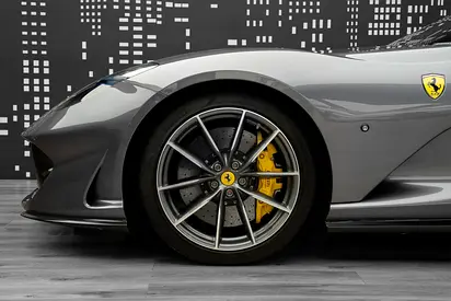 صورة مصغرة 20 لـ 2020 Ferrari 812 GTS