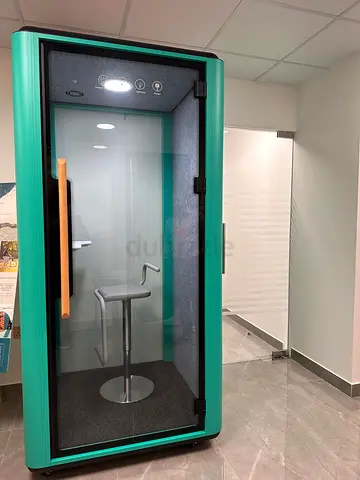 Meeting pod