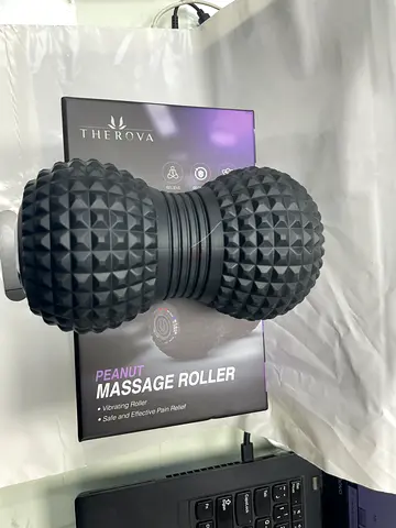 Therova Peanut massage roller
