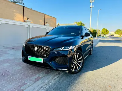 2024 Jaguar F-PACE photo 1
