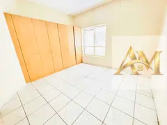 EXTRA SPACIOUS 3BHK•STYLISH AND CLEAN•WELL MAINTAINED BUILDING•PRIME LOCATION•
