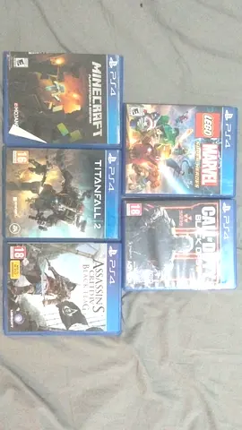 Bundle of 5 PS4 Games: Minecraft, Lego Marvel, Titanfall 2, COD blackops 3, Assassin's Creed IV
