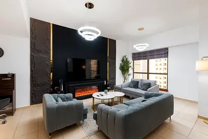 Cozy 3BR Space at JBR, Beach Nearby