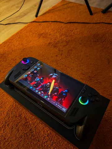 Rog ally x Z2 extreme almost brand new