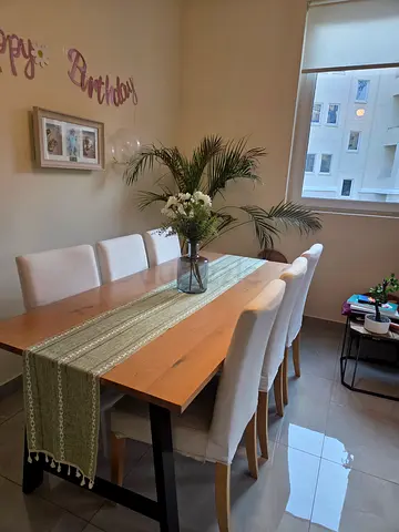 Dining table set 6 seater