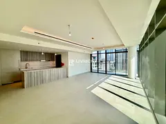 BIG TERRACE | HIGH FLOOR | SKYLINE VIEWS