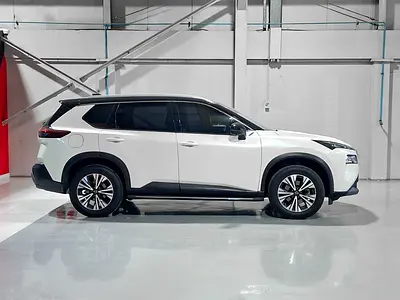 2025 Nissan X-TRAIL — фото 4