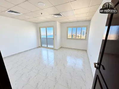 Spacious 1BR with Balcony & Water Views | RAK Tower