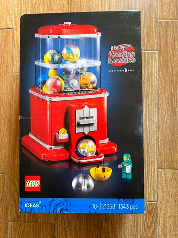 LEGO Ideas 21358 Vintage Vending Machine - 1343 pcs (Boxed)
