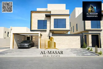 فيلا مودرن مسبح خاص طابقين وروف مساحه كبيره السعر شامل المكيفات والكهربا والمياه تملك حر لجميع الجنسيات