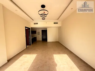شقة بغرفة نوم واحدة | سيليكون جيتس 1 | شرفة مطلة على المدينة