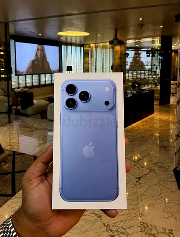 Iphone 18 pro max 256gb physical Sim Glacier