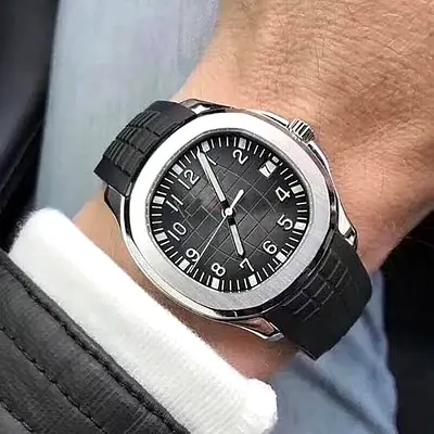Patek Philippe Aquanaut Date & Sweep Seconds