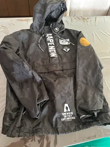 Black AAPE lightweight hooded jacket, large, casual wear, wind breaker in a very good condition
