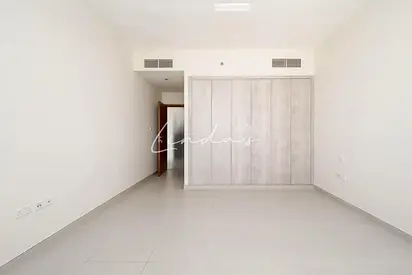 Spacious Unit | Low Floor | Well Maintained