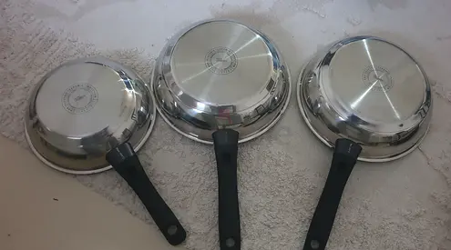 Germany  stainless Steel  28/10 coated fry pan..3 pices ..Tchibo product