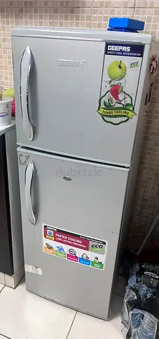 Geepas Double Door Refrigerator - Compact Top Freezer & Excellent Working Condition
