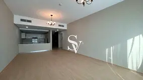 Genuine Resale | Ready | Semi-Closed Kitchen