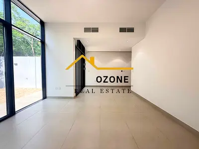 2Bedroom Townhouse Single Row Fully Privacy With All amenities