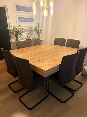 Solid MDF dining table with 8 cantilever chairs - excellent condition