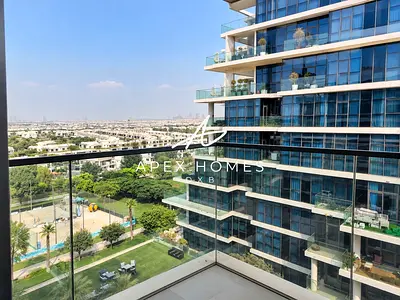 Vacant | Park View | High Floor