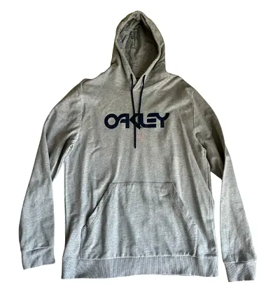 Oakley grey and navy blue pullover hoodie with front pocket - men’s size L