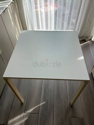 Table ikea 75*75